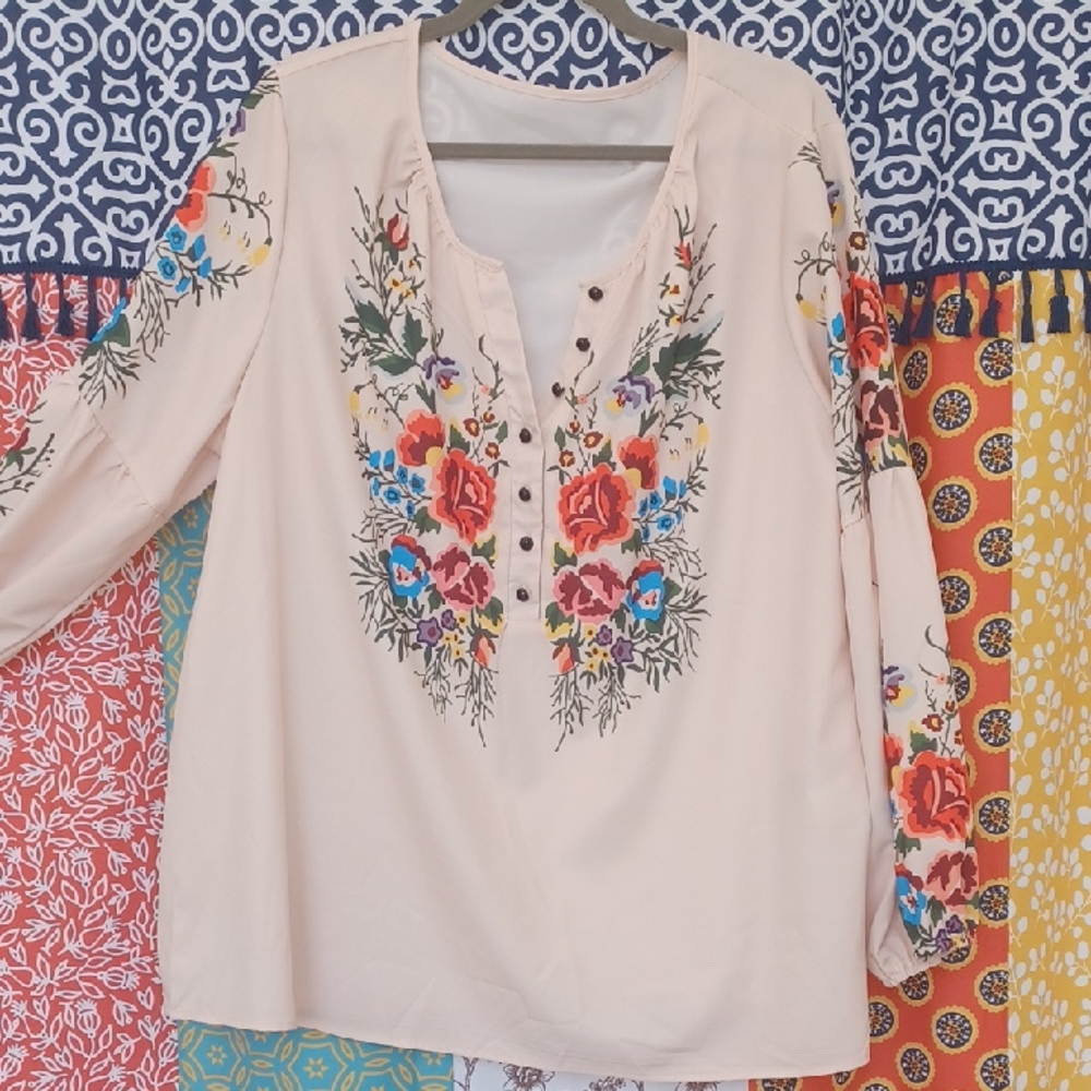 Boho Floral Faux Embroidered Women's Top 2X 3X Long
